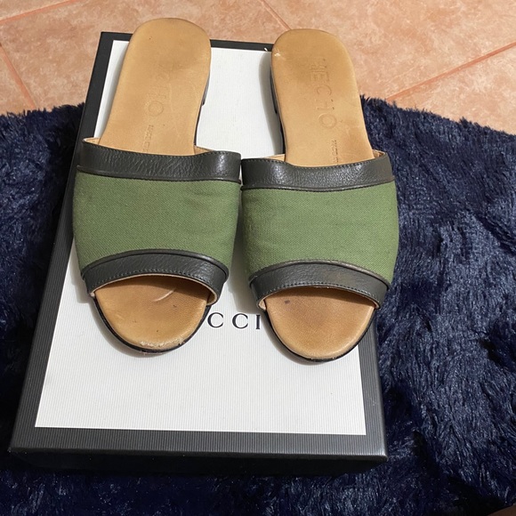 Hecho Sandals From Mexican Designer - Picture 1 of 3